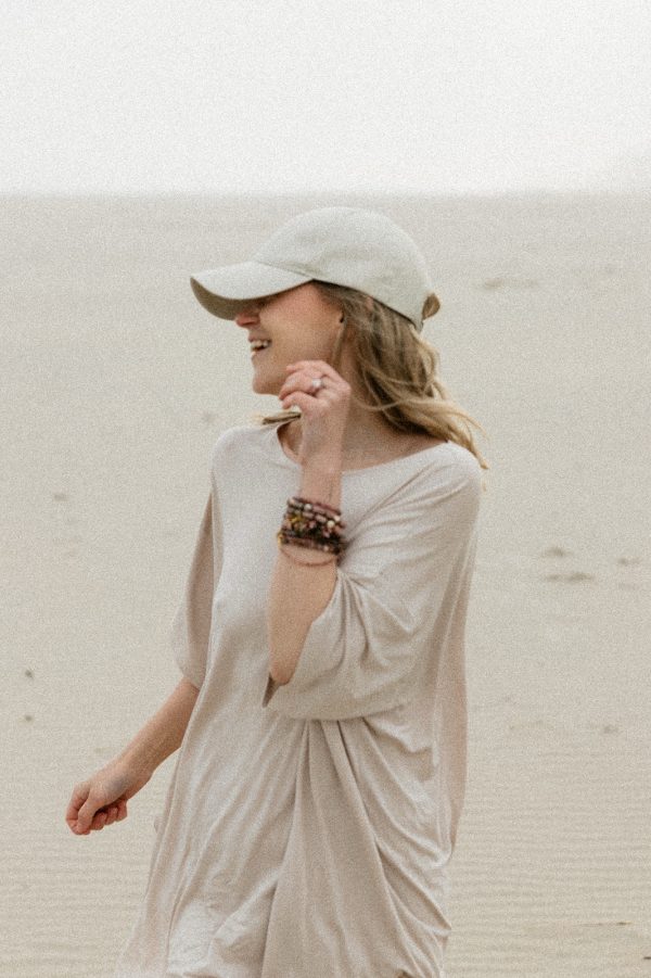 T-shirt dress beige - obrazek 6