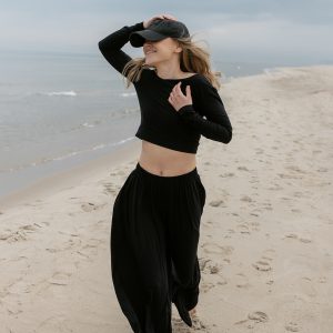 Wide pants