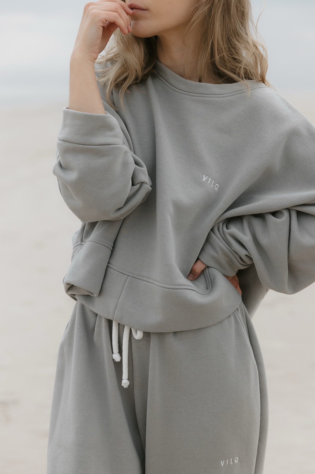 Sweatshirt grey - obrazek 3