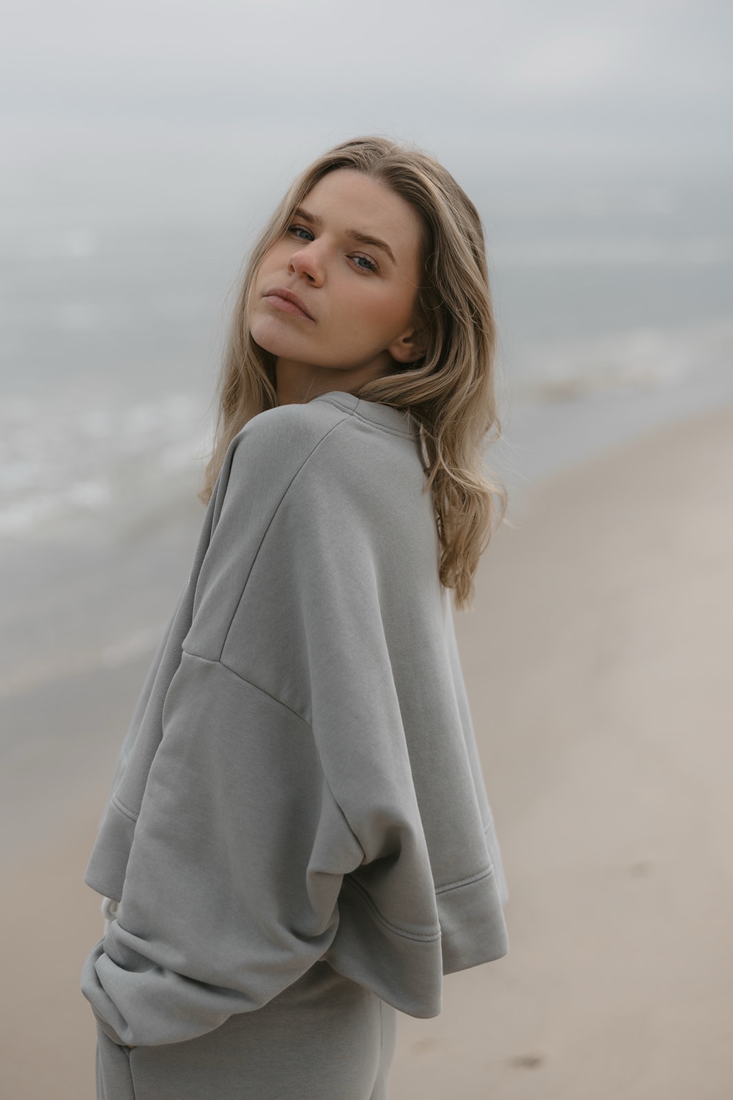 Sweatshirt grey - obrazek 9