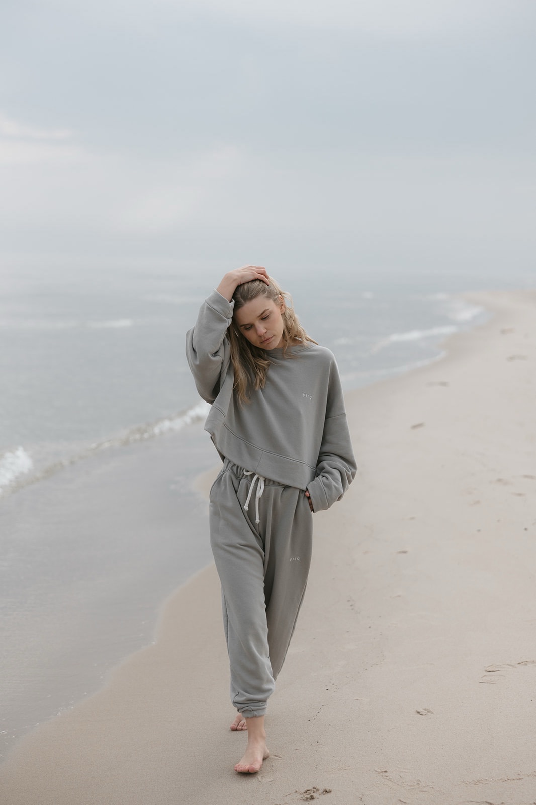 Sweatshirt grey - obrazek 4